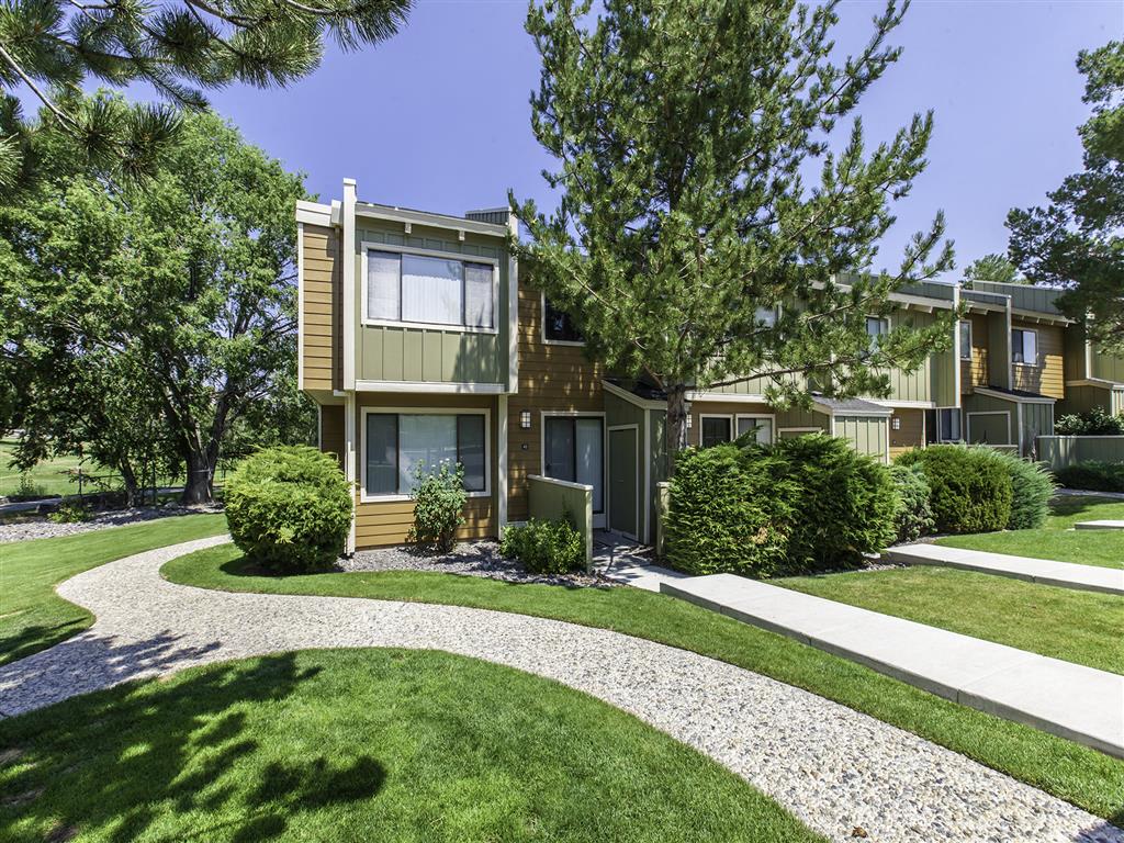 Aspen Ridge Apartments Image 3