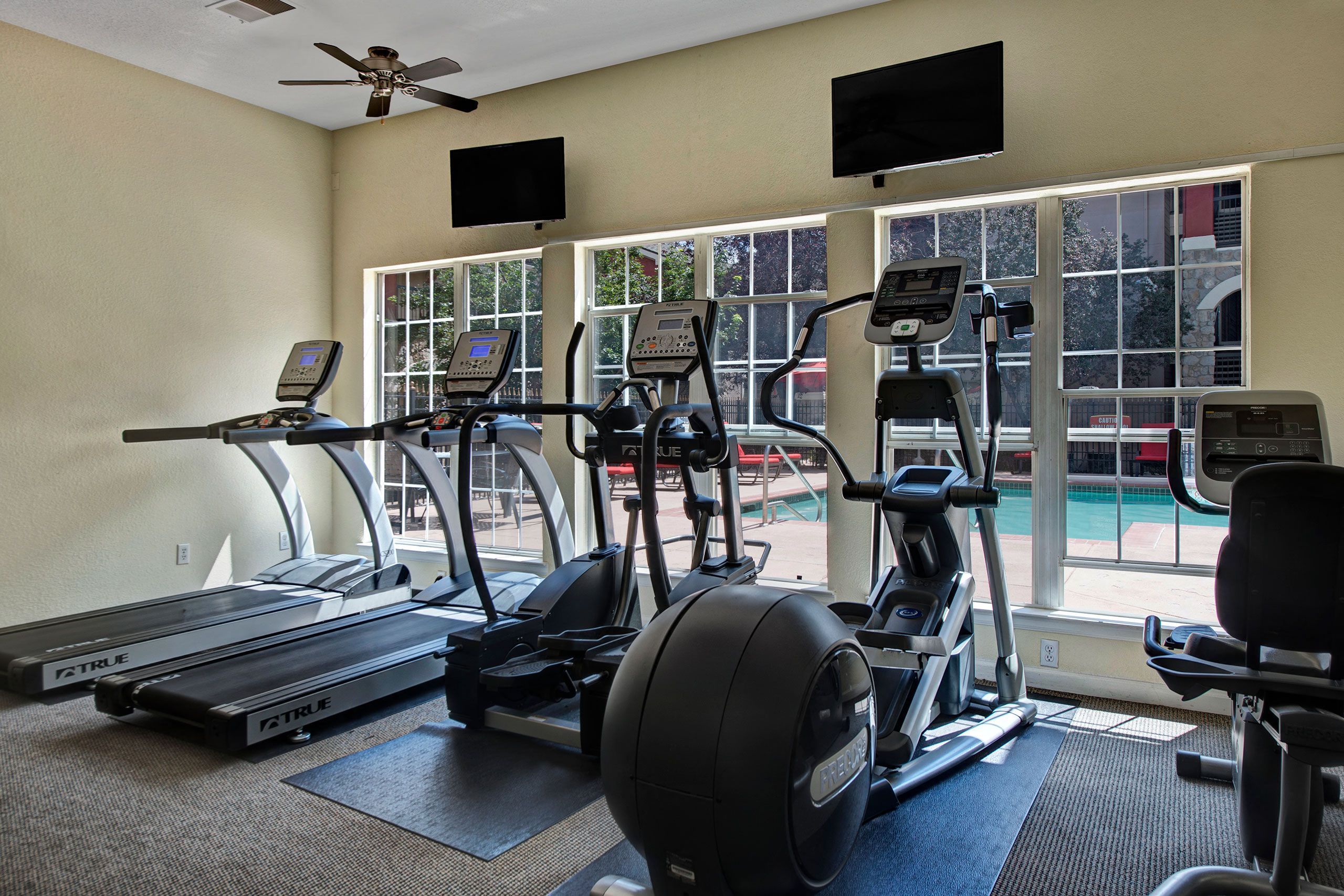 Camelback Pointe Cardio Equipment Facing Pool