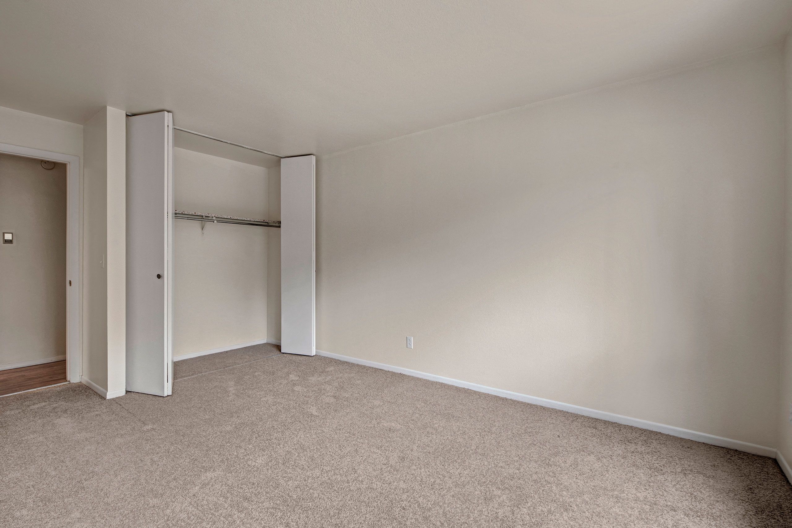 Hyde Park bedroom