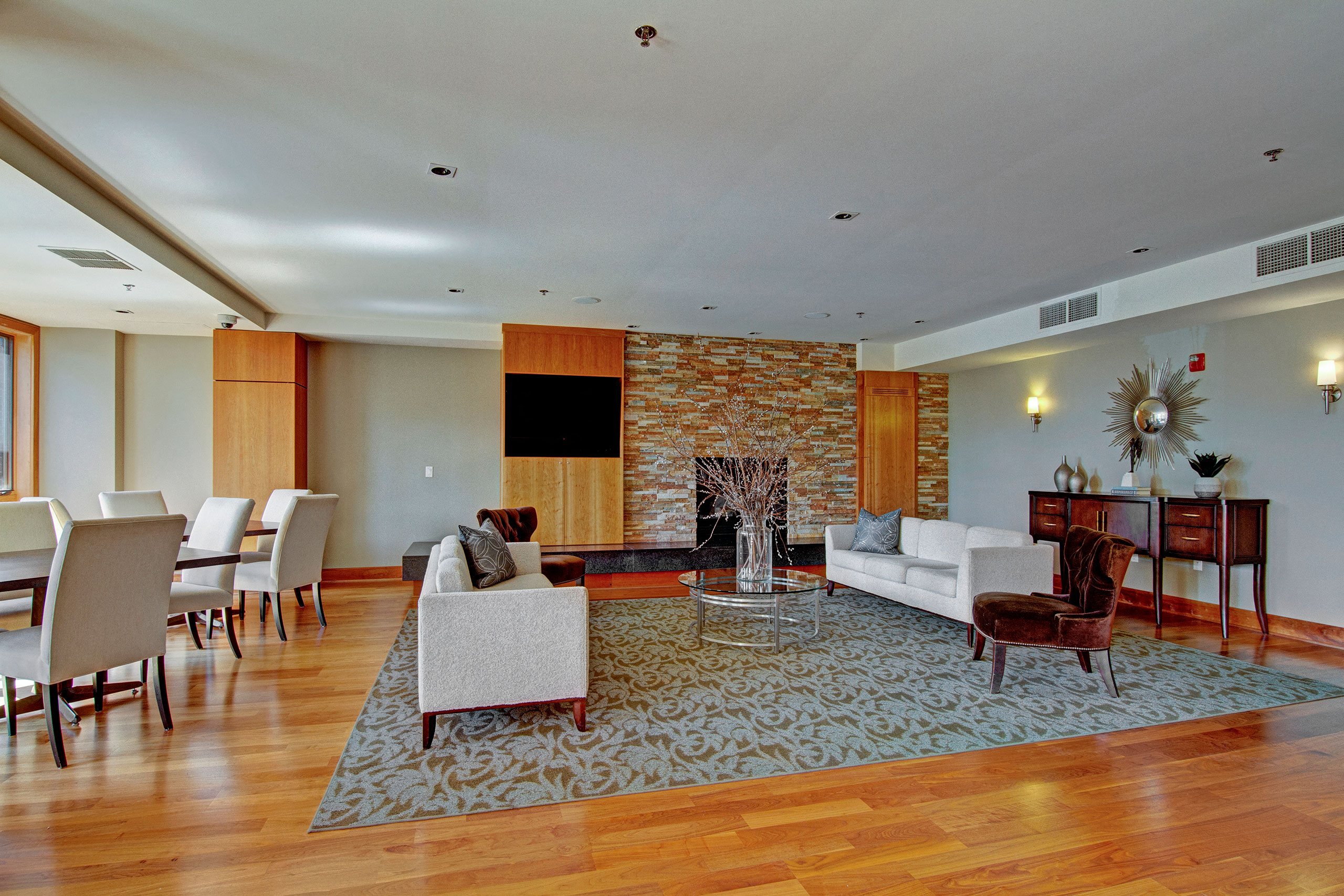 The Mist Lounge