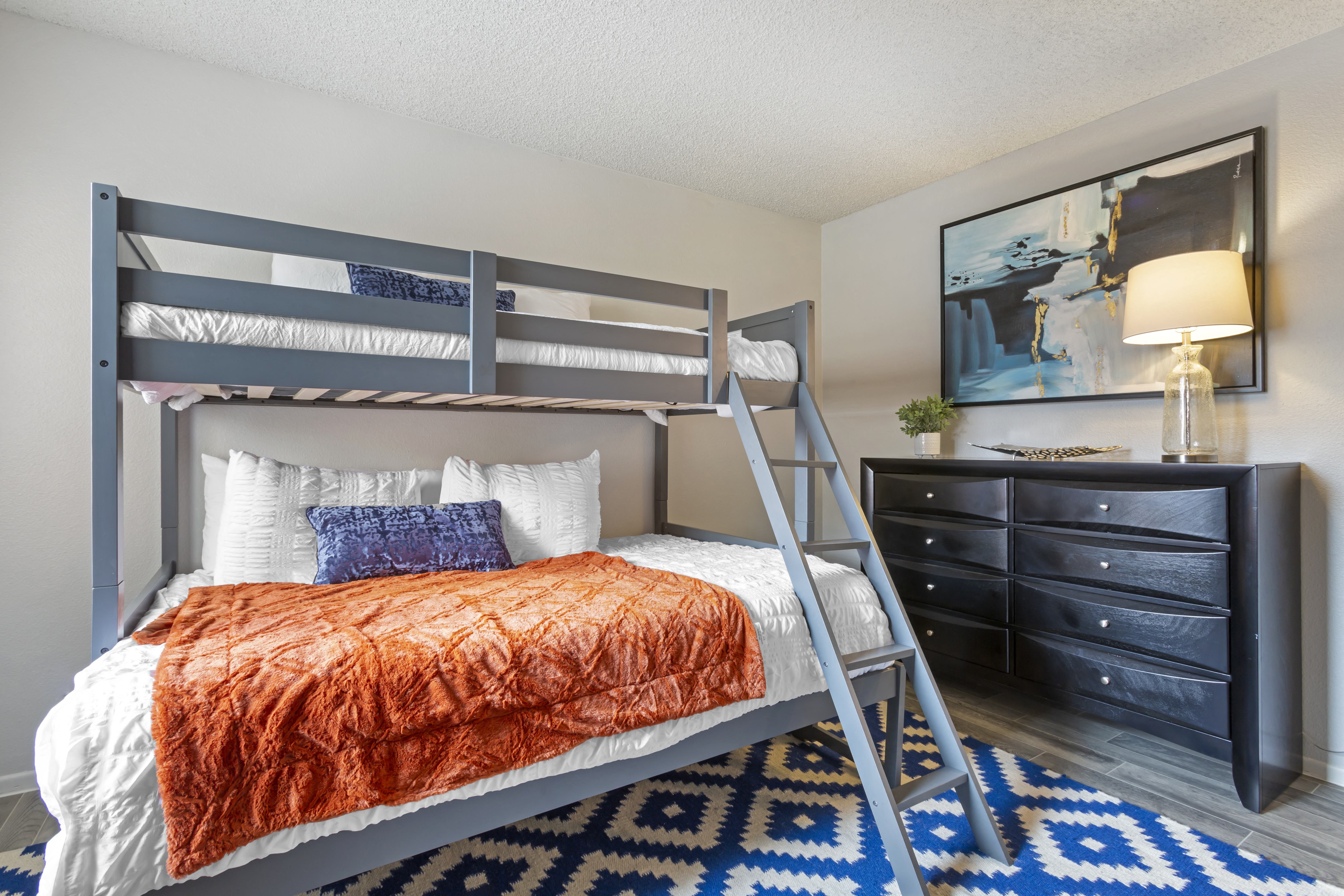 Newport Apartment Homes Image 7