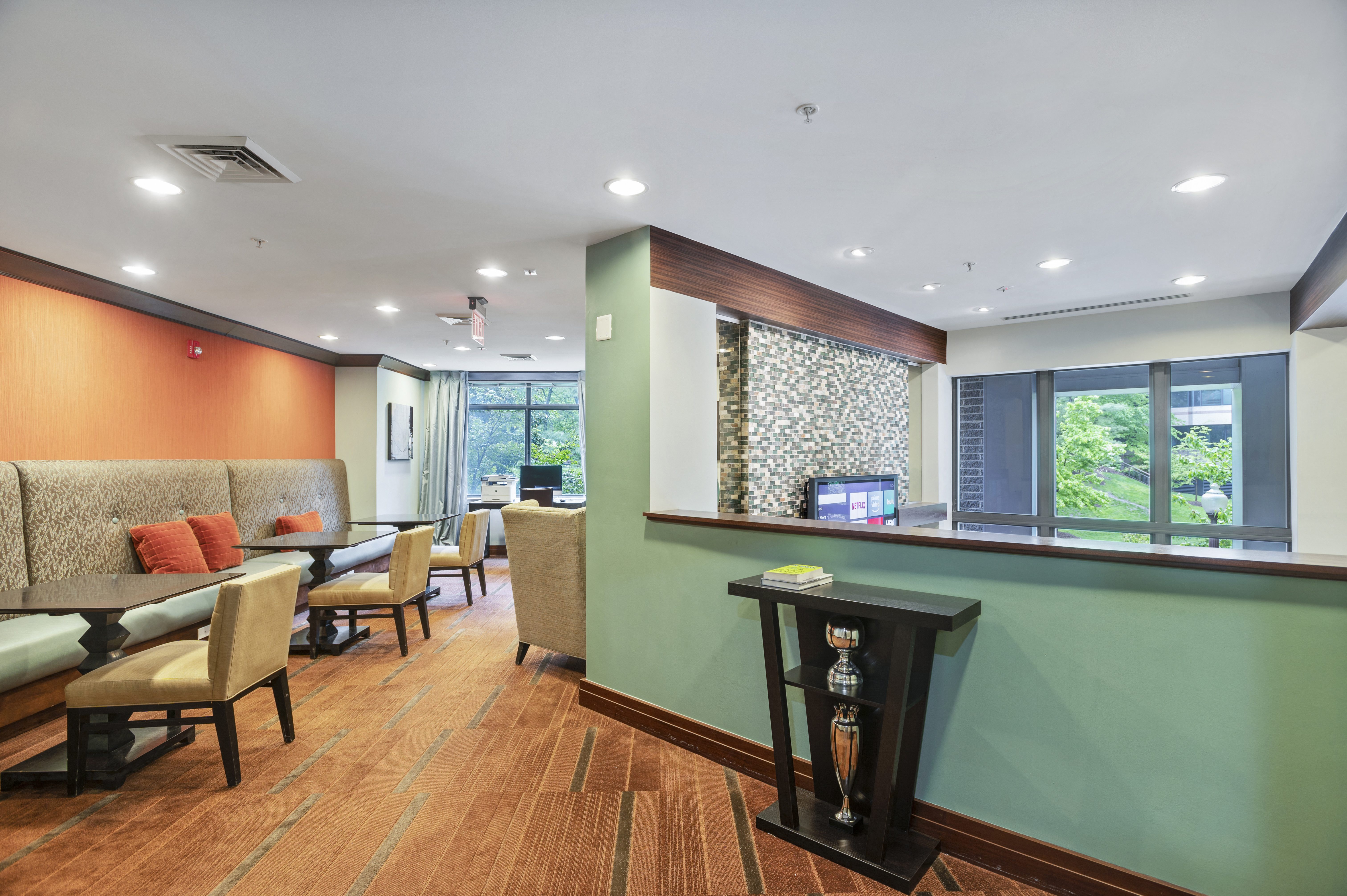 Crystal City Lofts Apartments Crystal City Lofts Apartments