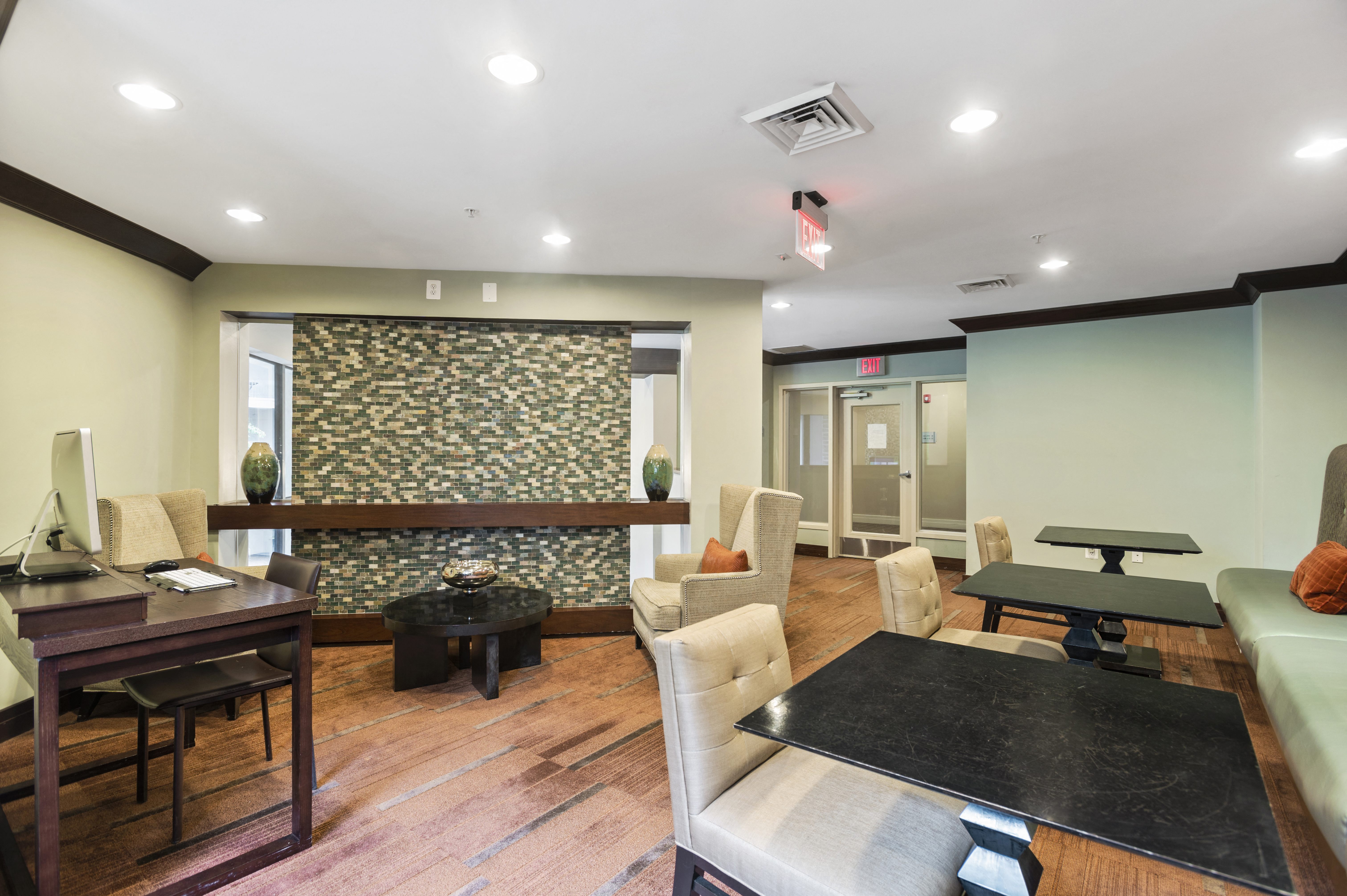 Crystal City Lofts Apartments Crystal City Lofts Apartments