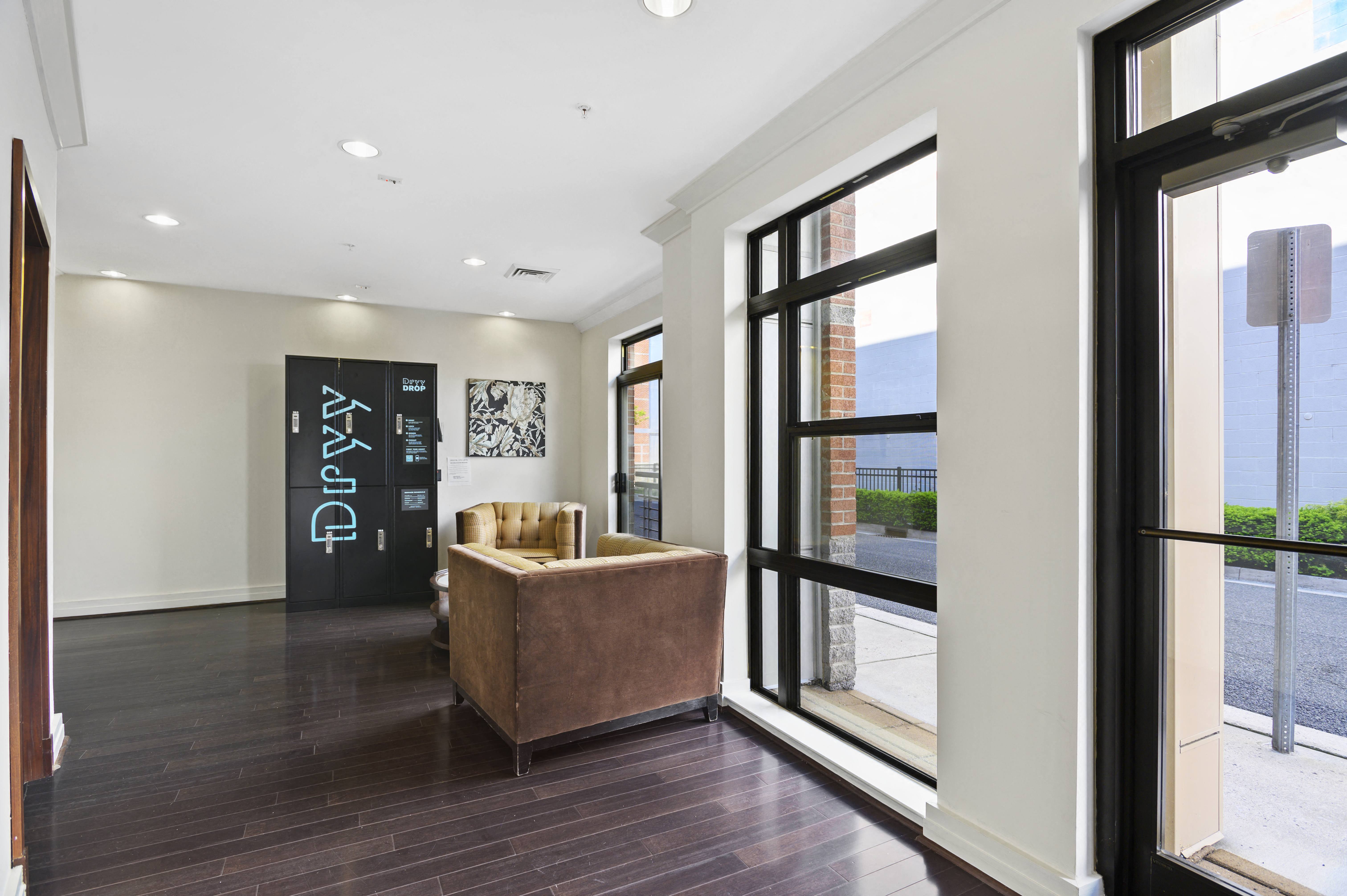 Crystal City Lofts Apartments Crystal City Lofts Apartments