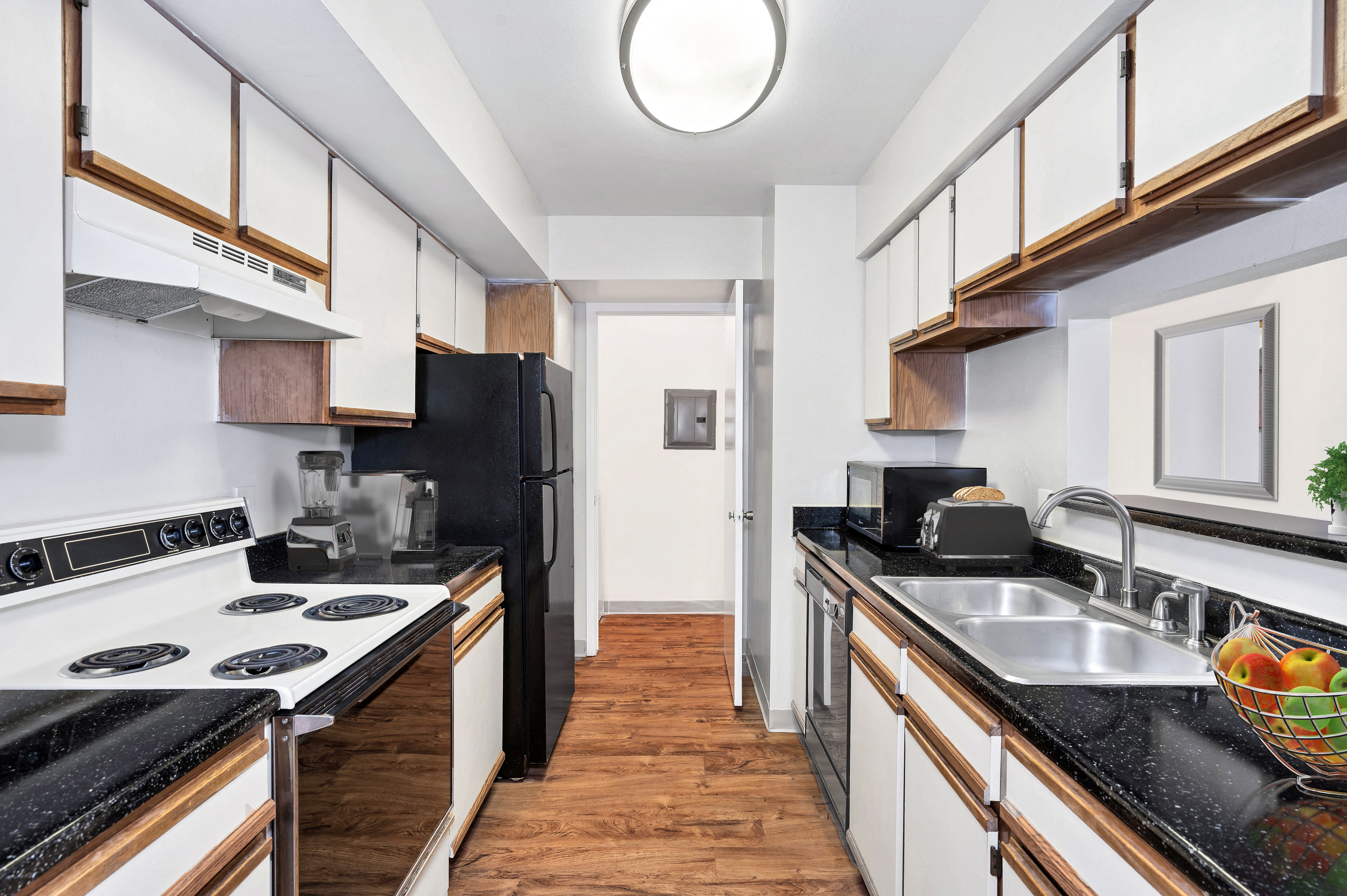 Kitchens with plenty of storage Kitchens with plenty of storage