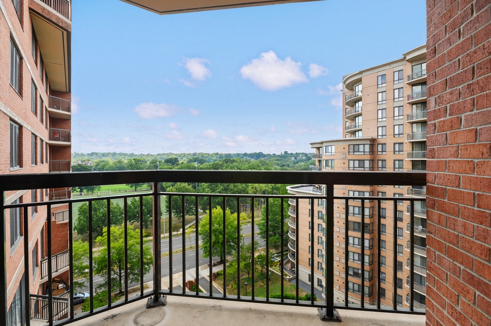 Park at Pentagon Row Apartments
