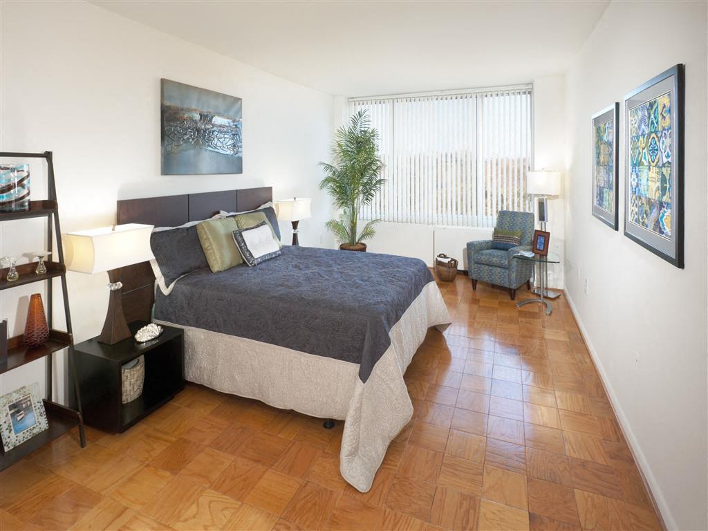 Studio, 1-Bedroom, 2-Bedroom and 3-Bedroom Floor Plans Available Studio, 1-Bedroom, 2-Bedroom and 3-Bedroom Floor Plans Available