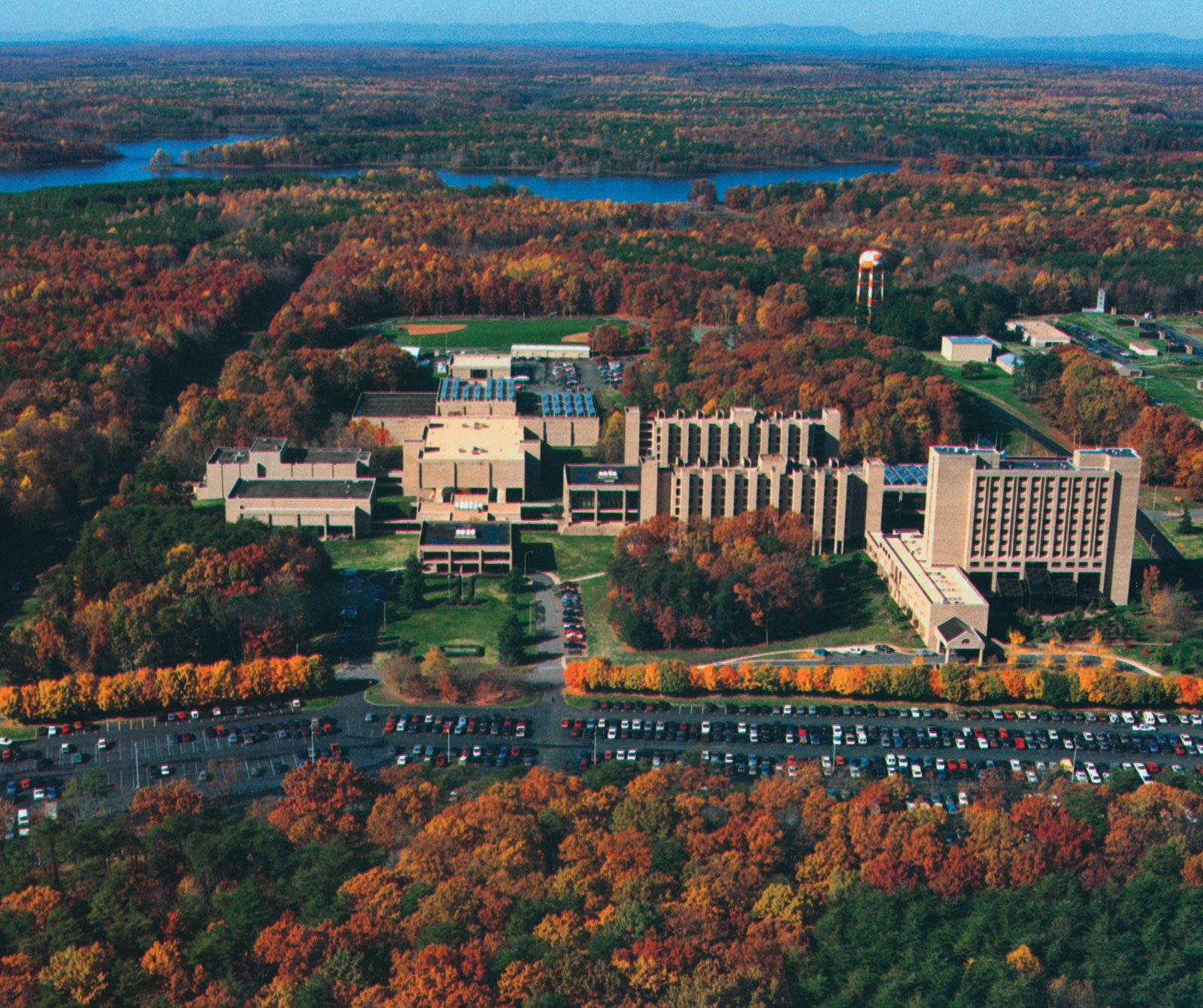 Easy access to Marine Corps Base Quantico Easy access to Marine Corps Base Quantico
