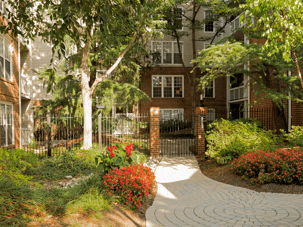 Beautifully Landscaped Courtyards and Cheerful Neighborhood Feel