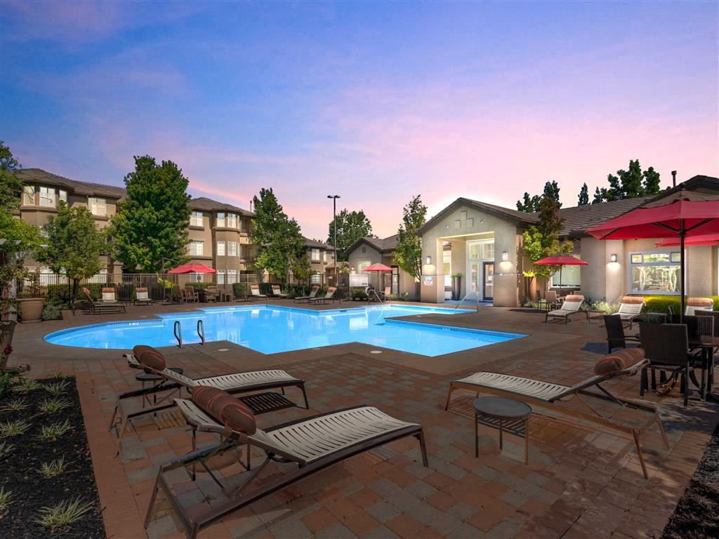 The Artisan Apartment Homes Image 2