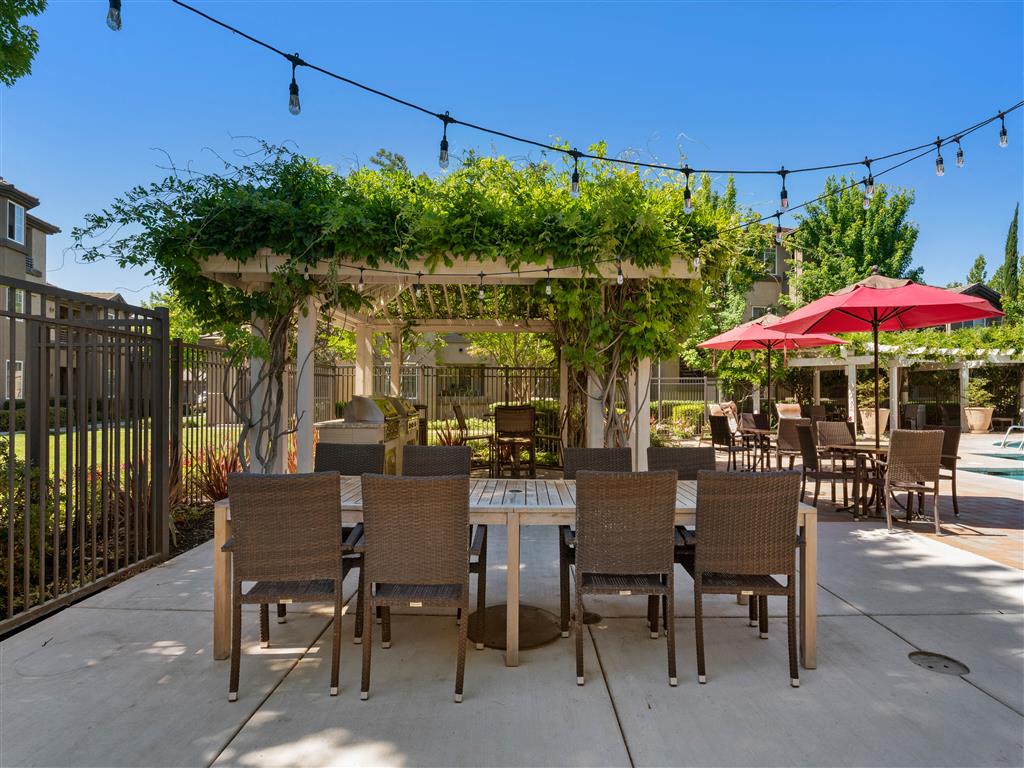 The Artisan Apartment Homes Image 9