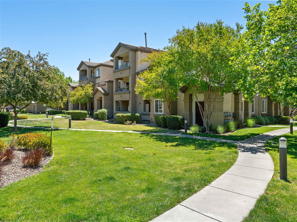 The Artisan Apartment Homes Image 14