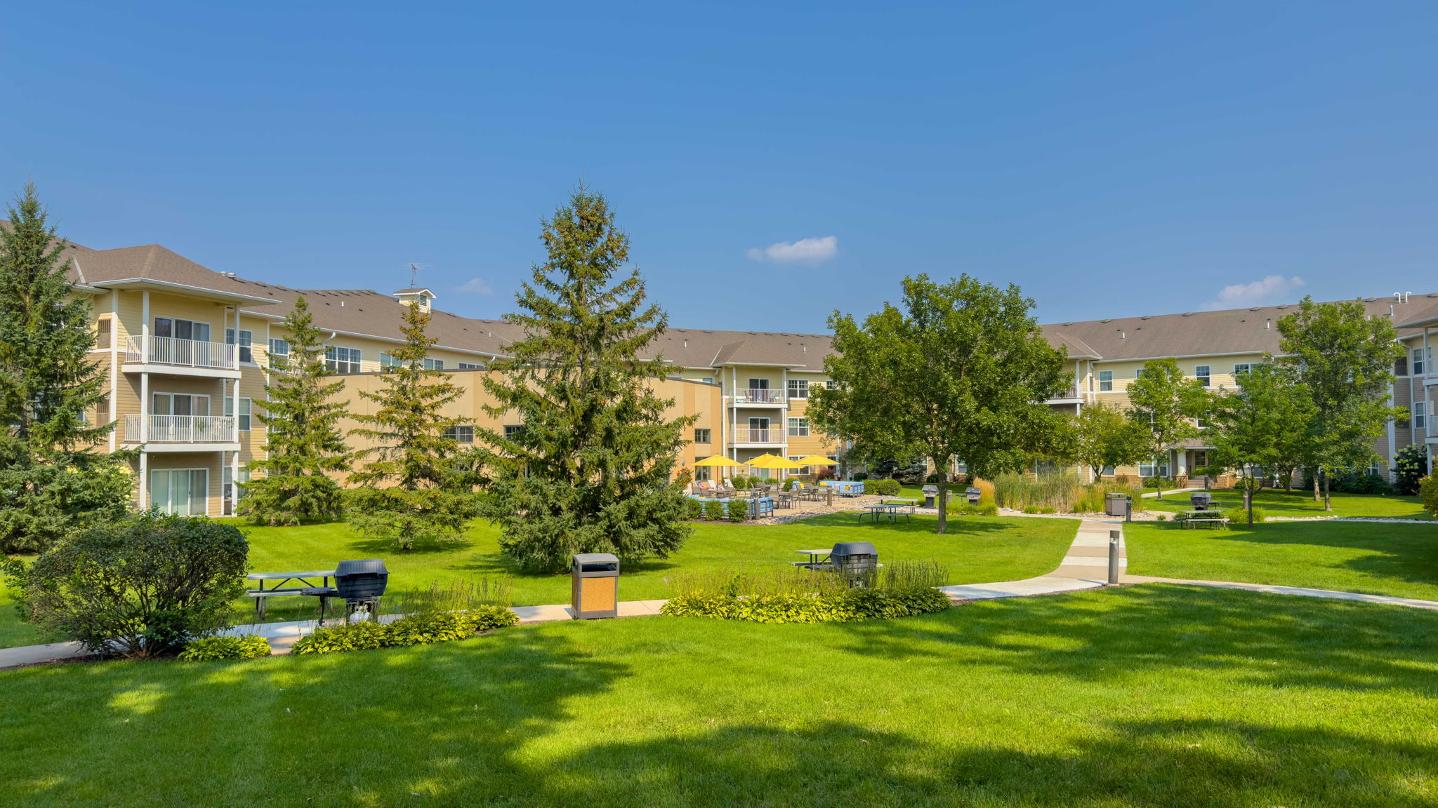 Chaska Place Apartments Image 40