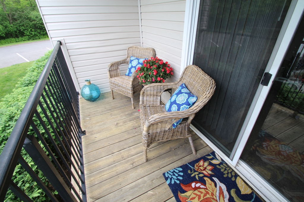 Deer Hill Image 42