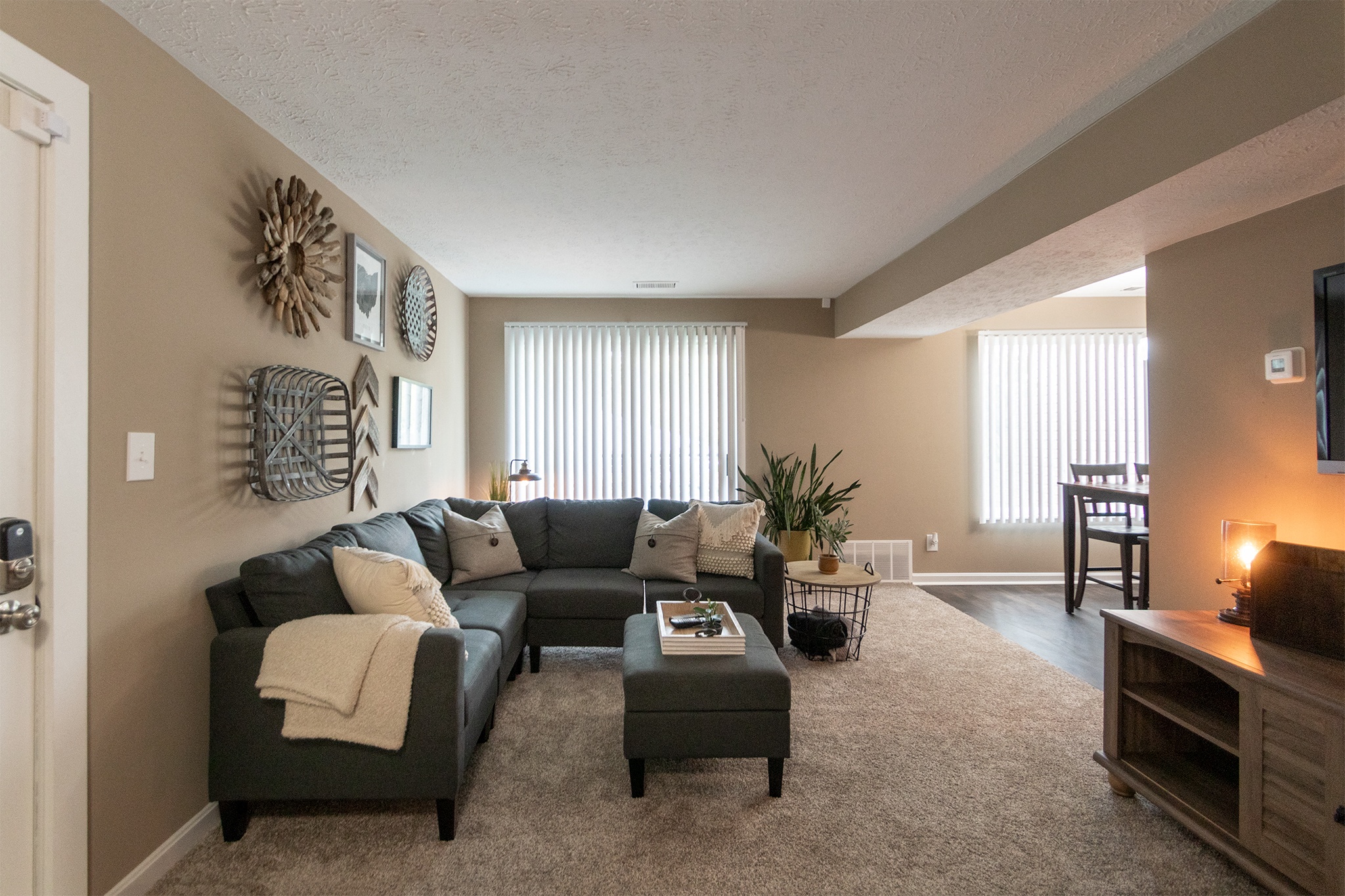 Deer Hill Image 32