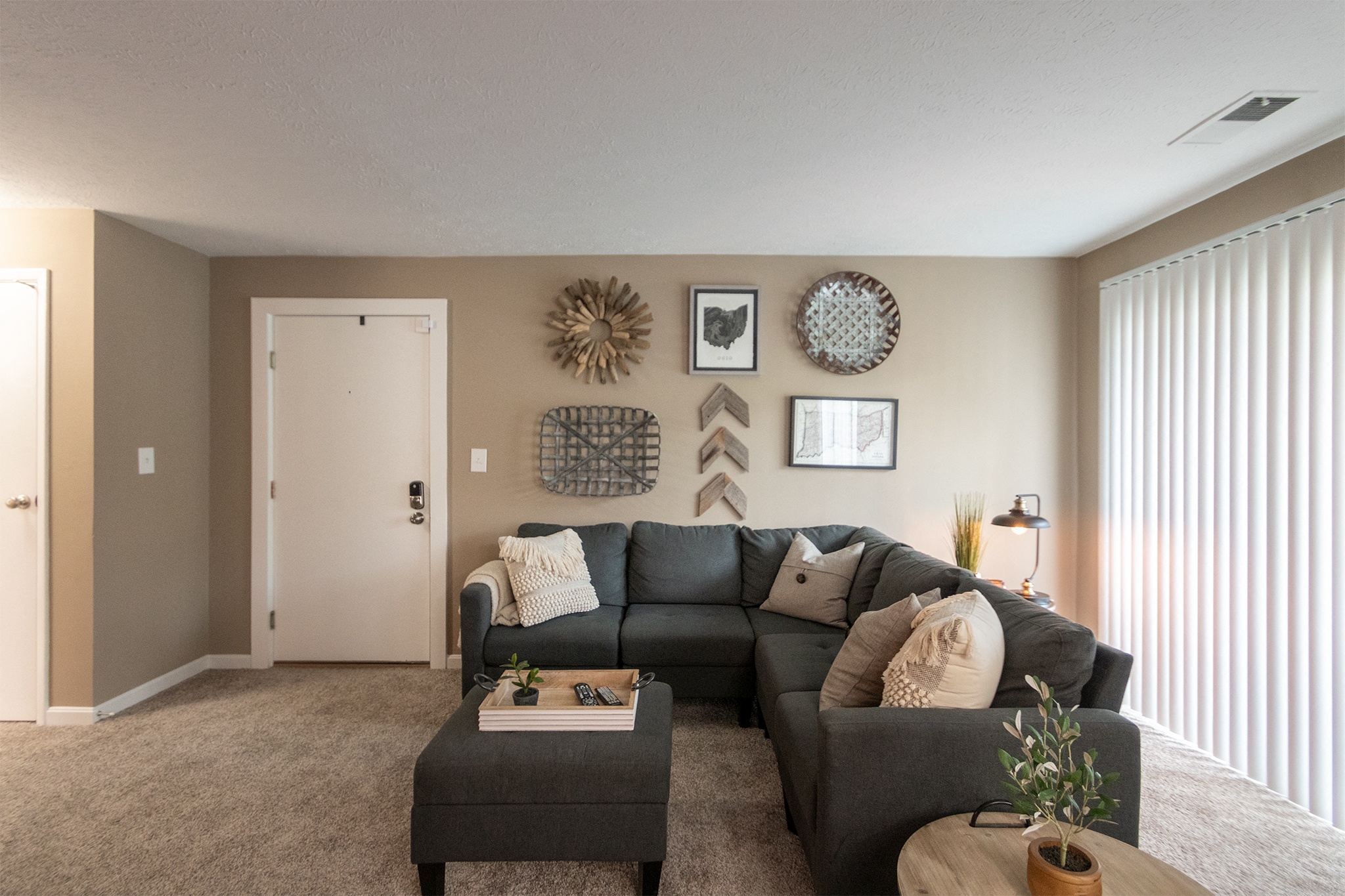 Deer Hill Image 34