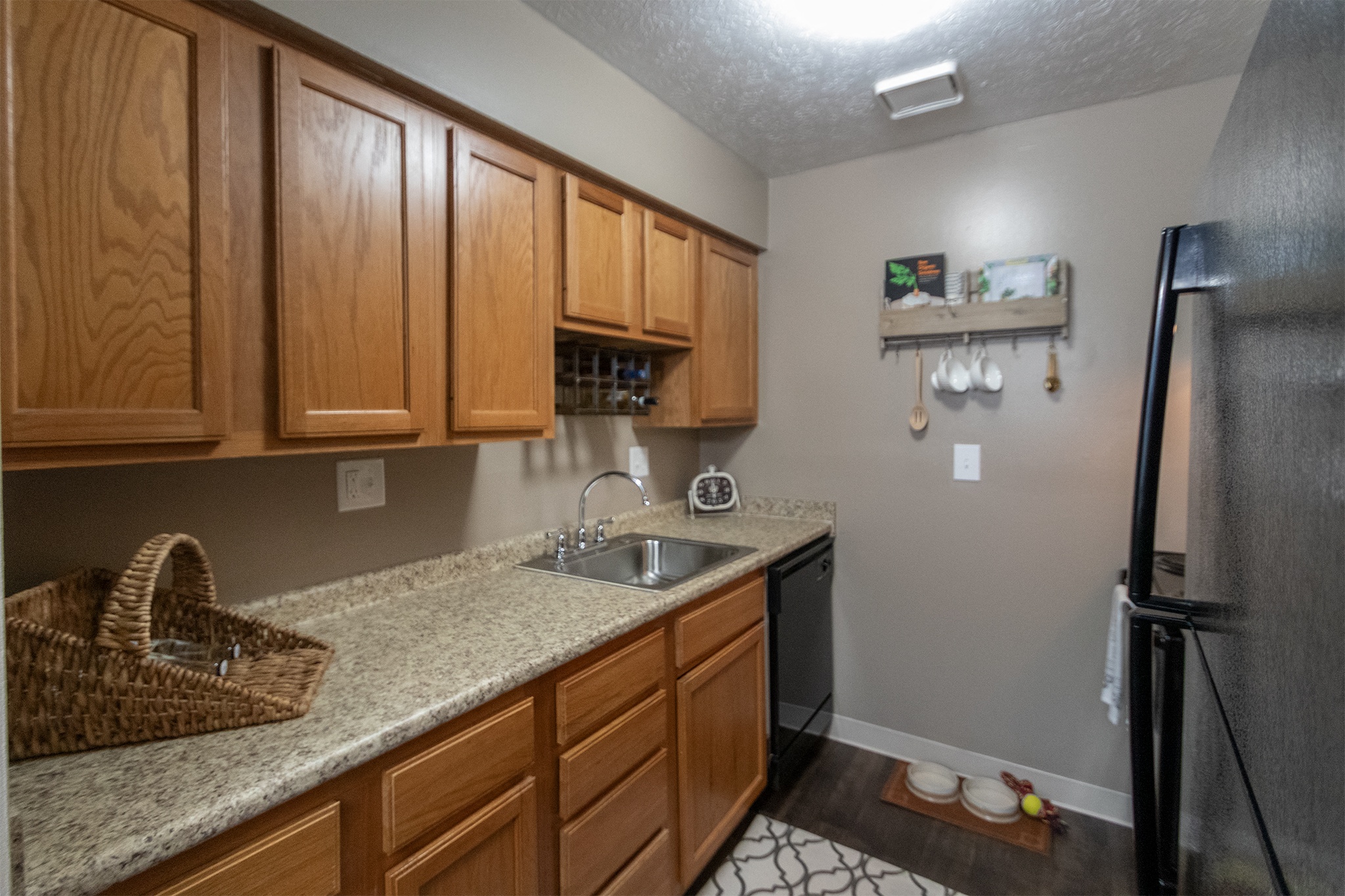Deer Hill Image 7