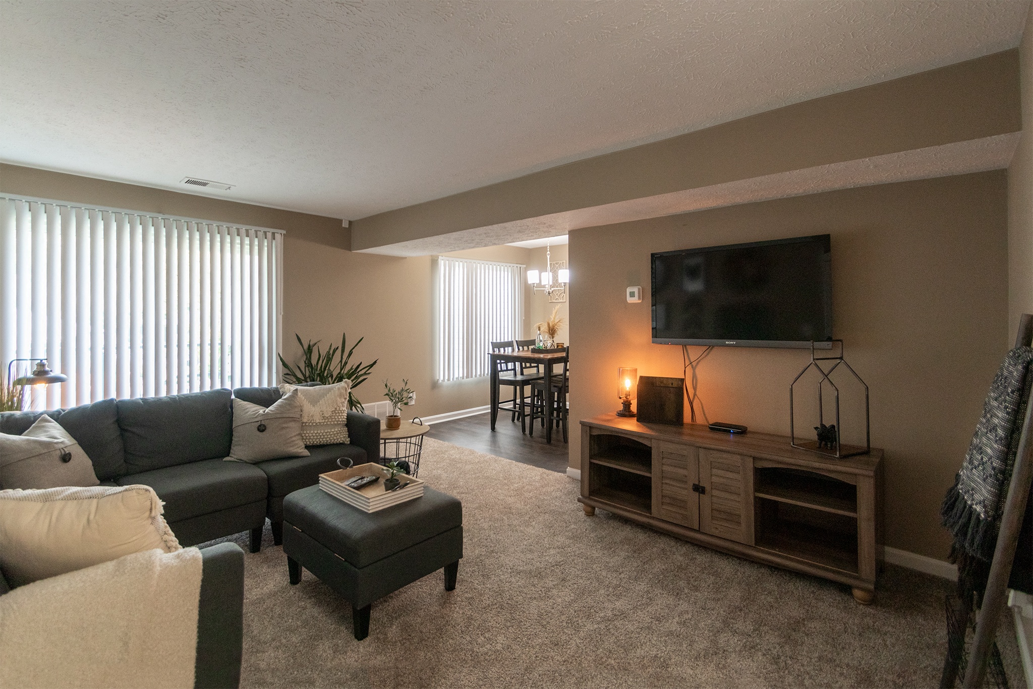 Deer Hill Image 31