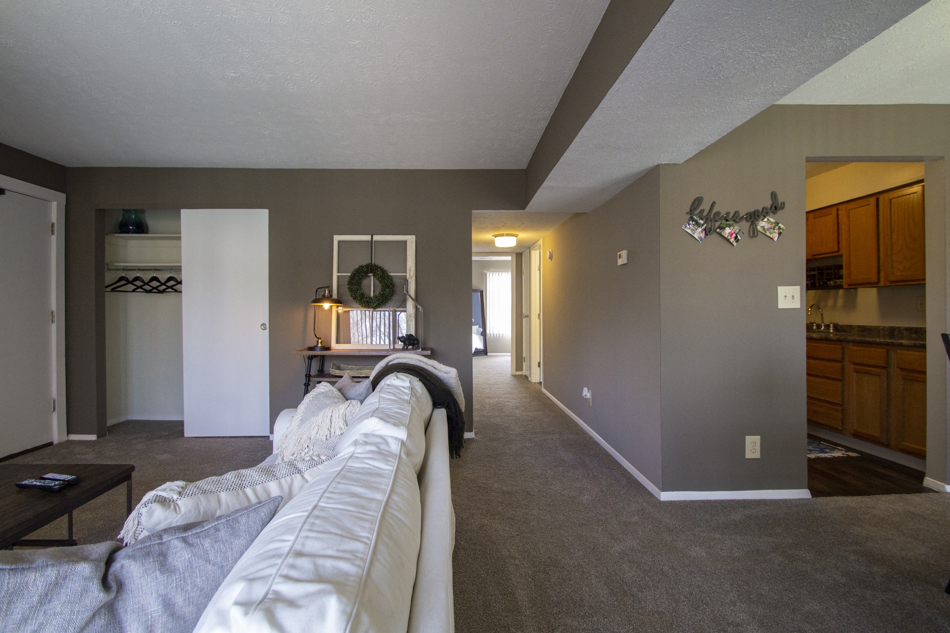 Deer Hill Image 49
