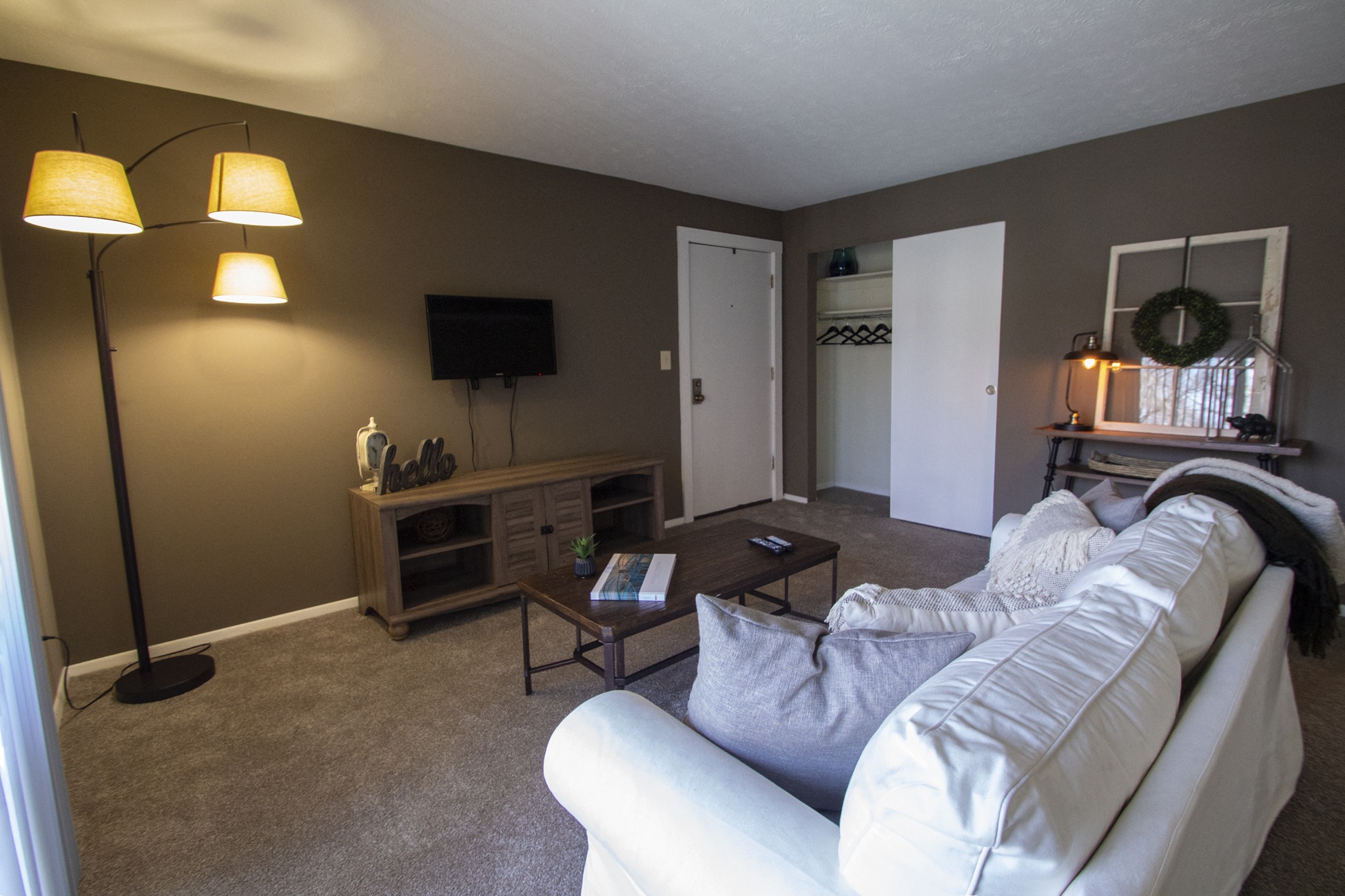 Deer Hill Image 47
