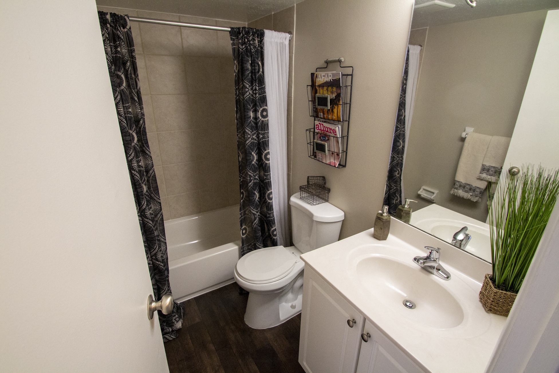 Deer Hill Image 57