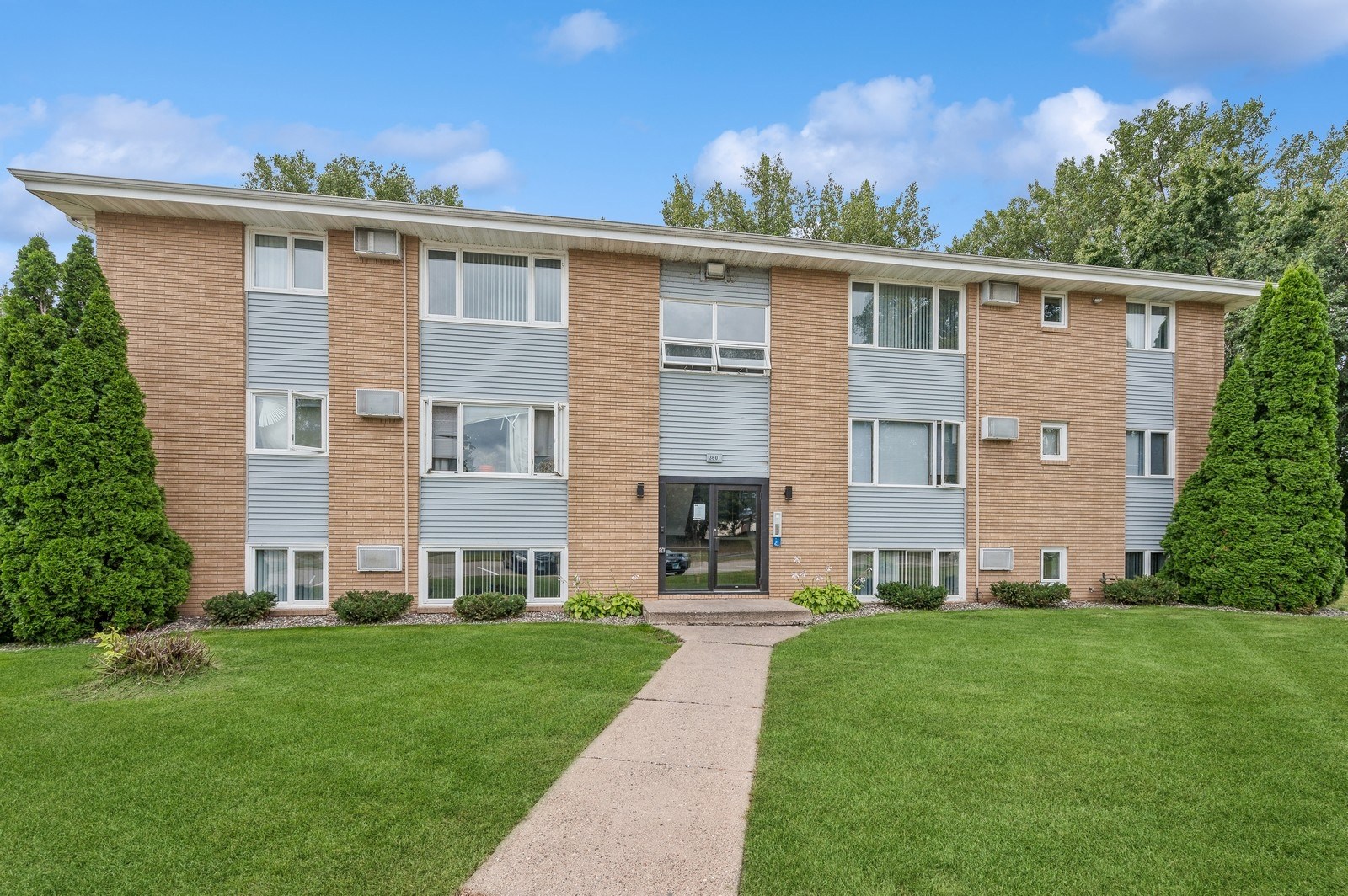 Point 47 Apartments (3601) Image 37