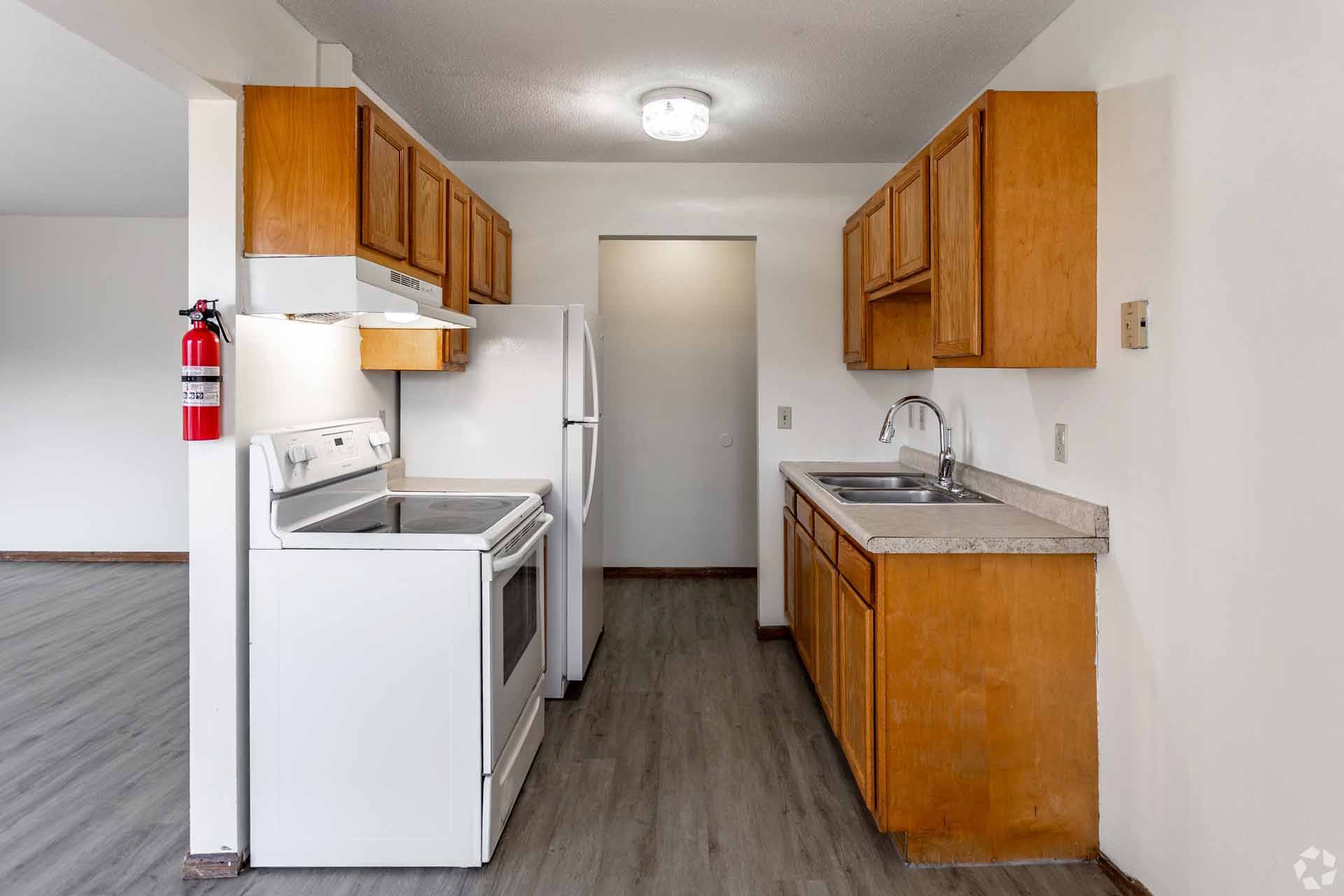 Spring Lake Park Apartments Image 3