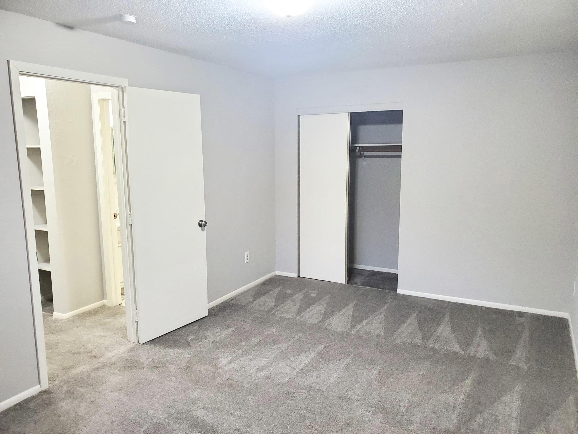10 Pointe Apartments Image 4