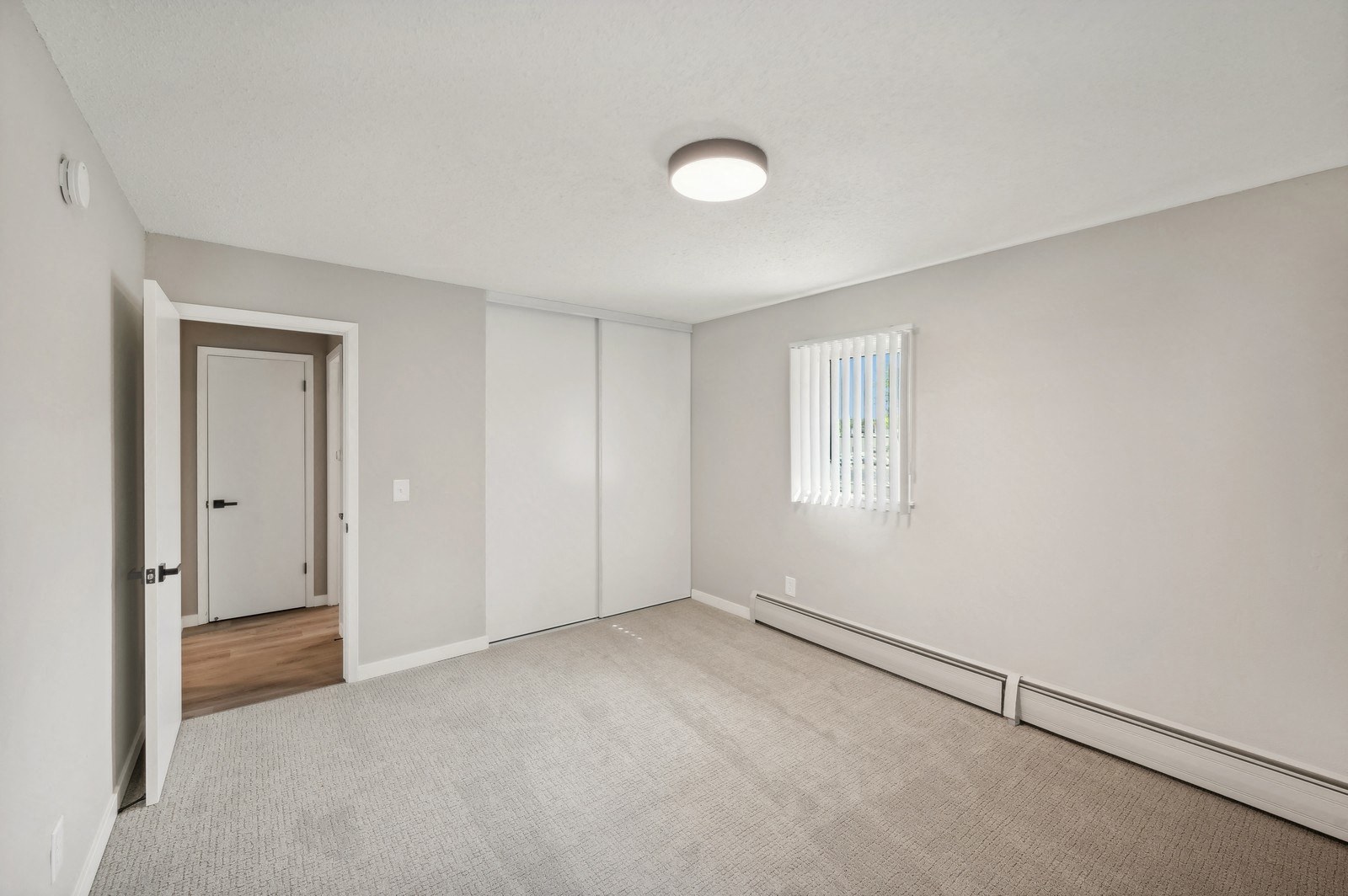 Point 47 Apartments (3601) Image 33