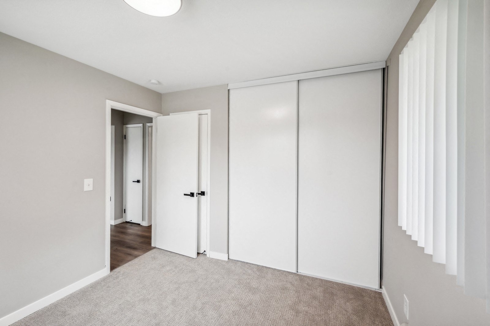 Point 47 Apartments (3601) Image 11