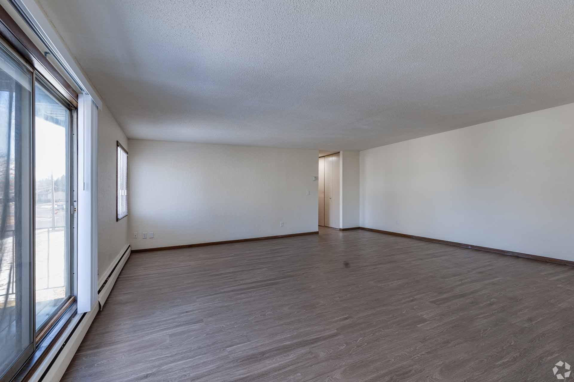 Eldridge Apartments Image 29