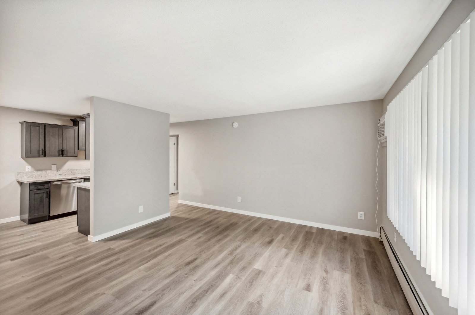 Point 47 Apartments (3601) Image 32
