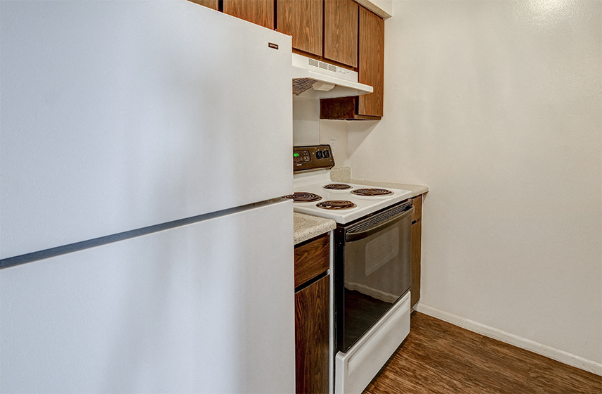 Apartment Kitchen at The Woods of Eagle Creek