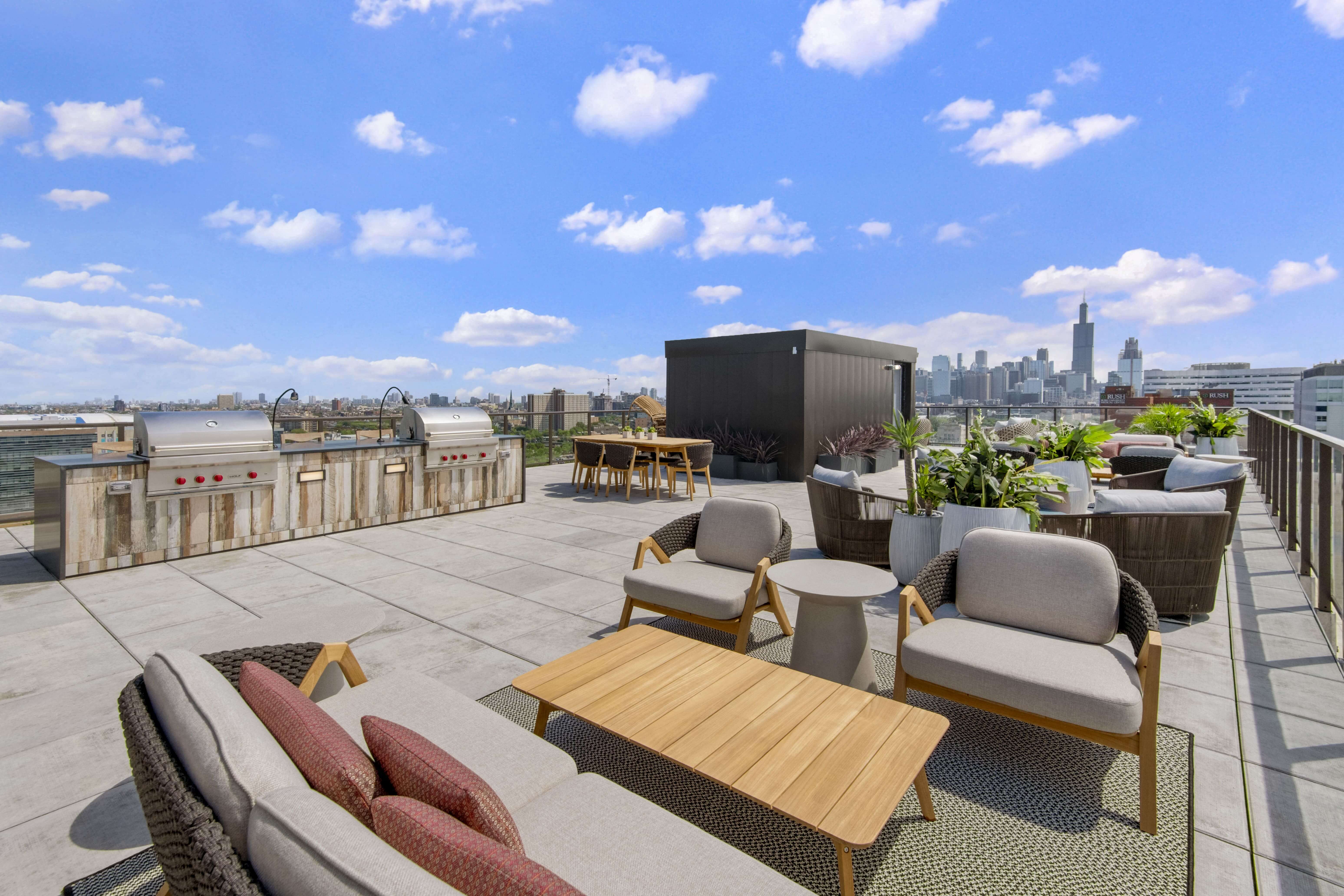 Atrio Apartments Image 8