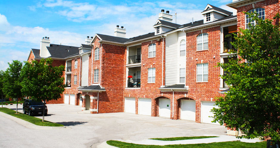Lenox Village Apartments Image 12