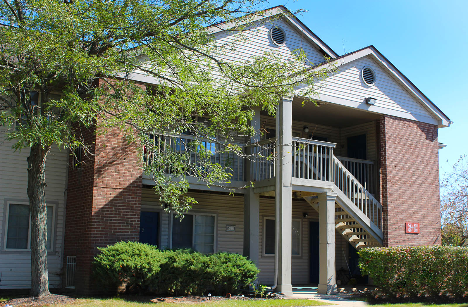 Eagle Crest Apartments Image 3