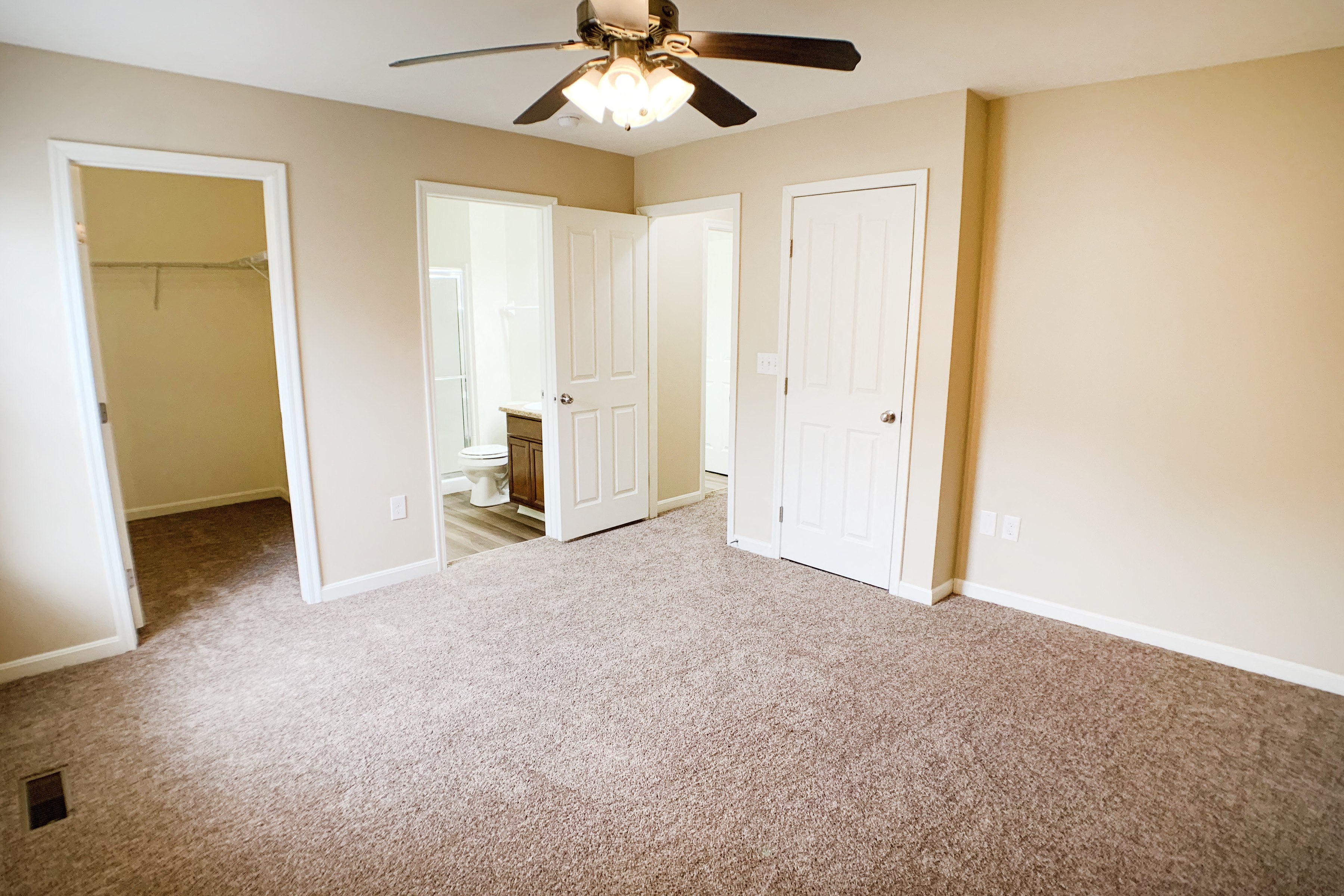 The Residences at Liberty Crossing Image 52