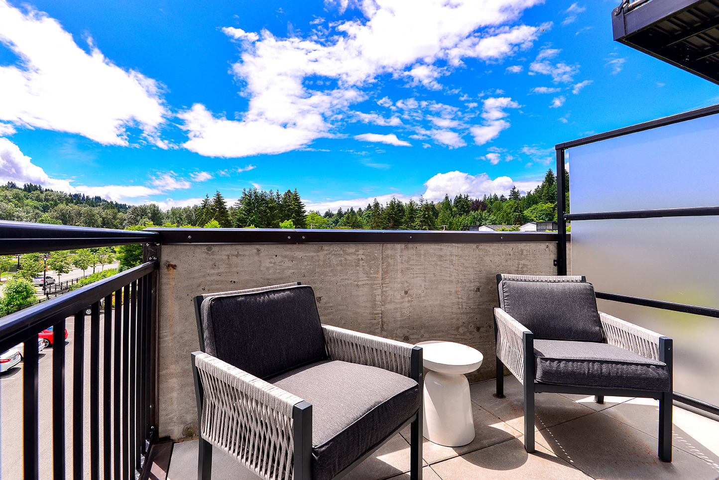 98th Avenue Image 8