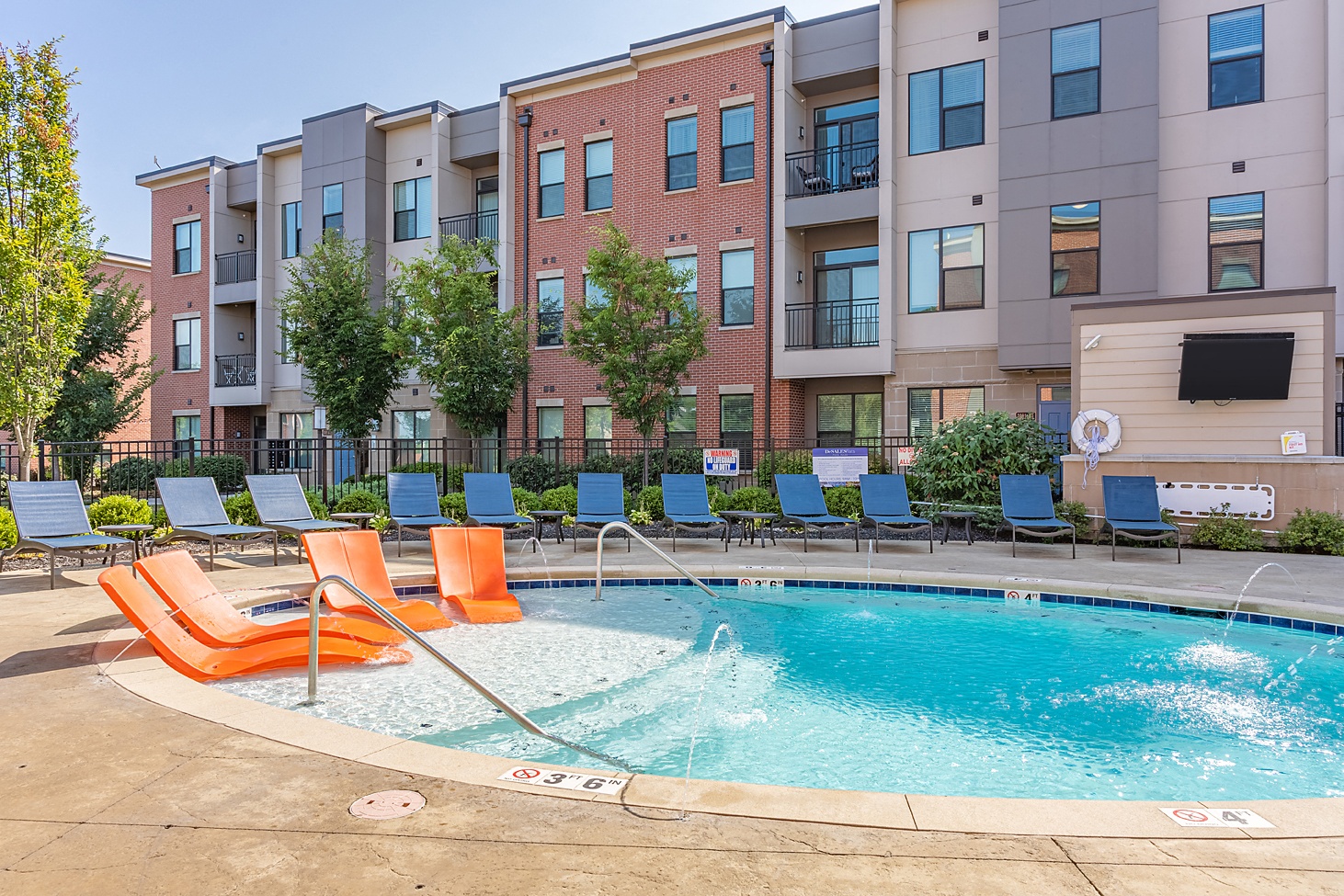 DeSales Flats Apartments* Image 1
