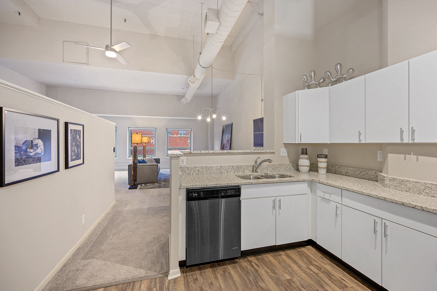The Lofts at Shillito Place Image 26
