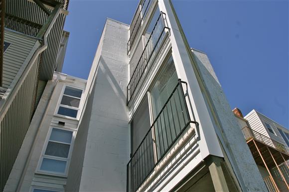995 Hill Street - rear view