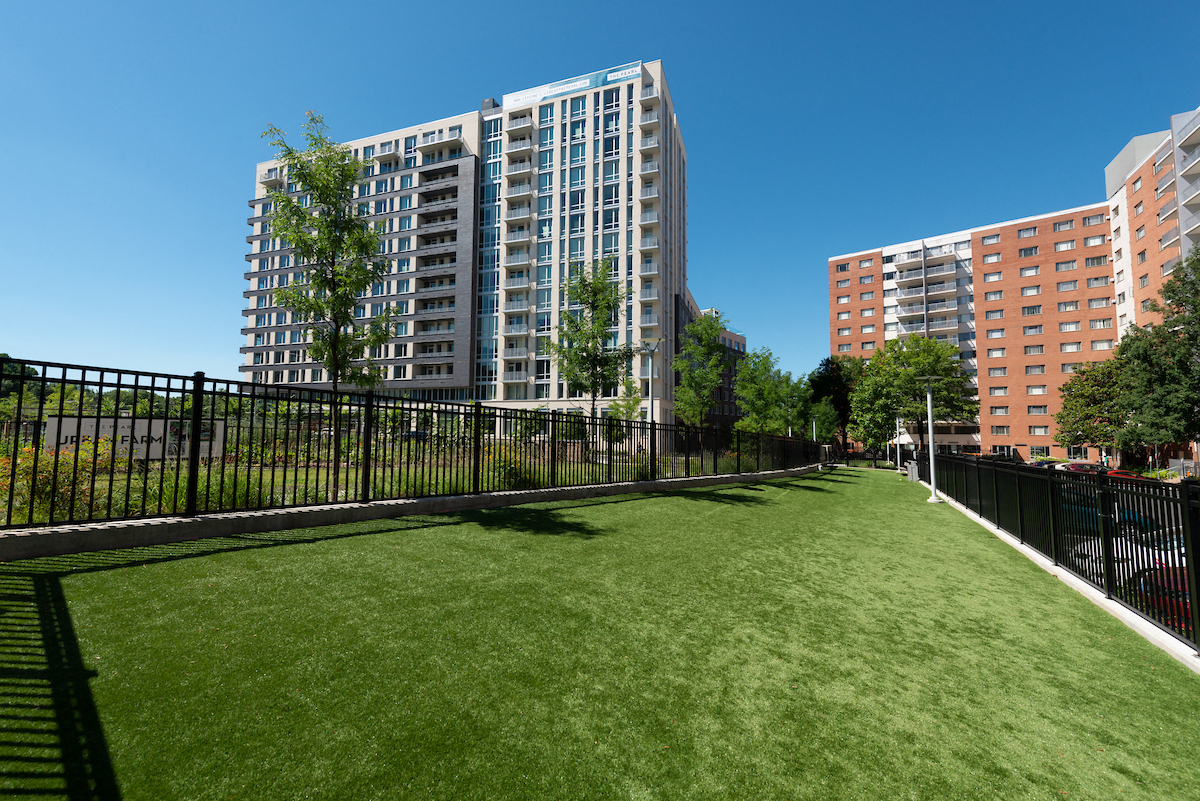 Beautifully Landscaped Grounds Beautifully Landscaped Grounds