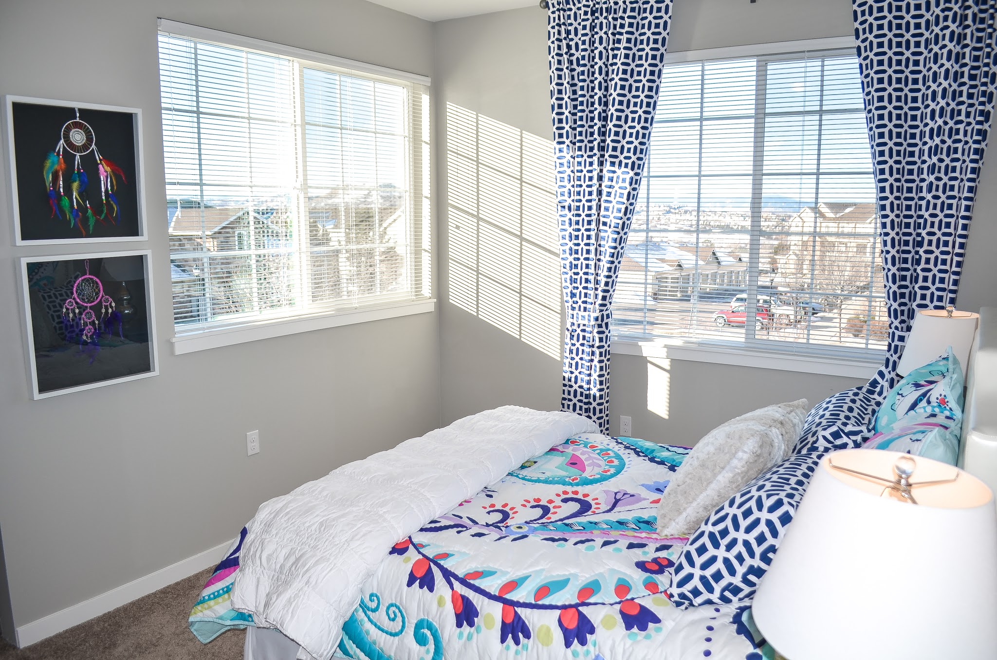 Black Feather Apartment Homes Image 7