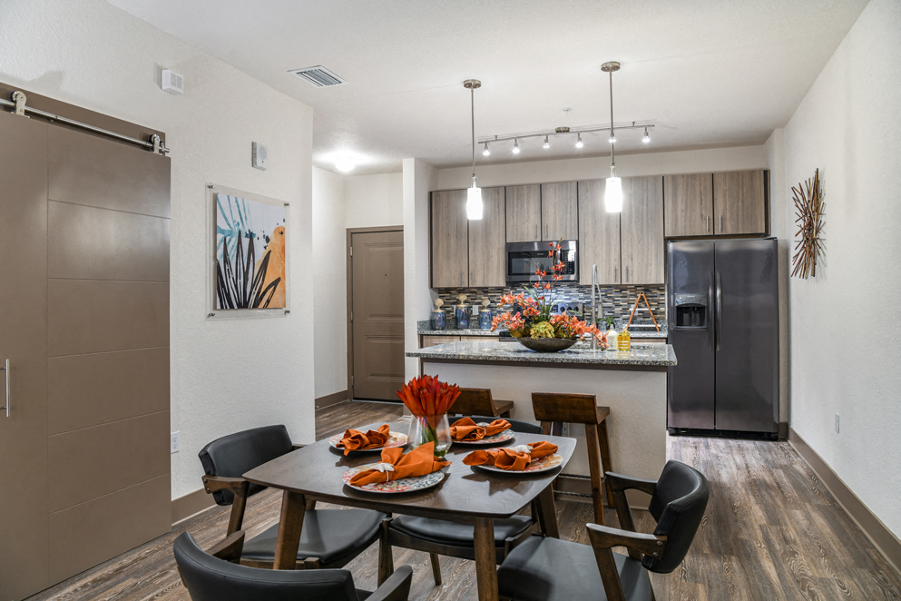 Centre Pointe Apartments Image 5