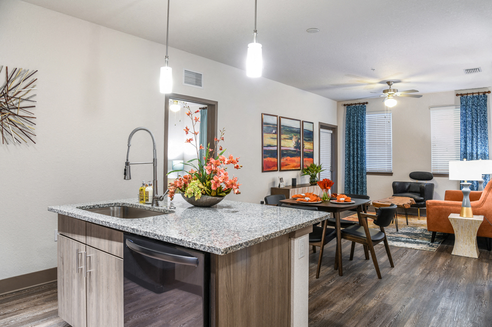 Centre Pointe Apartments Image 4