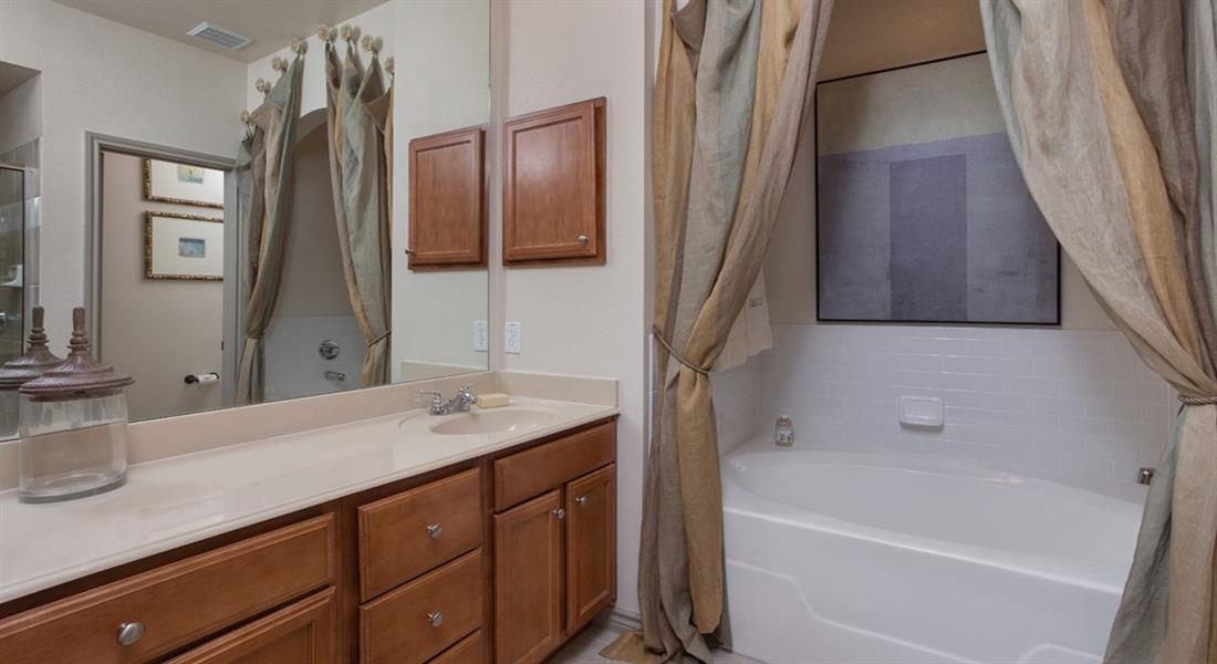 Estancia Townhomes Image 16