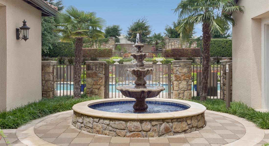 Estancia Townhomes Image 2