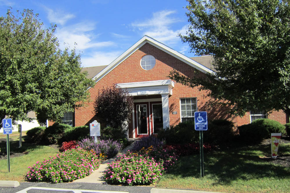 Apartment Photos and Videos Madison Grove in Columbus, OH