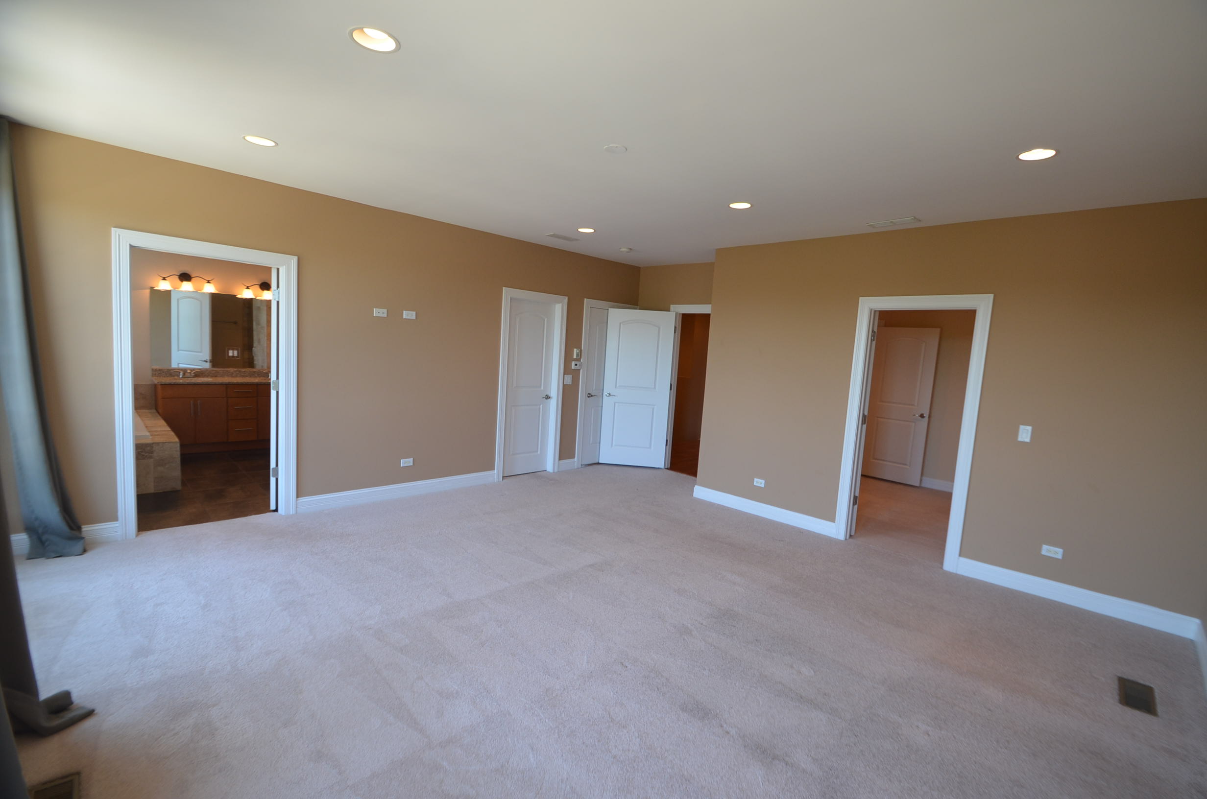 16W534 Bluff Rd Apartments in Willowbrook, IL 60527 - RENTCafé