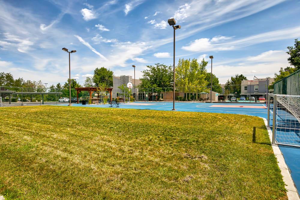 The Lodge at McCarran Ranch Apartment Homes Image 13